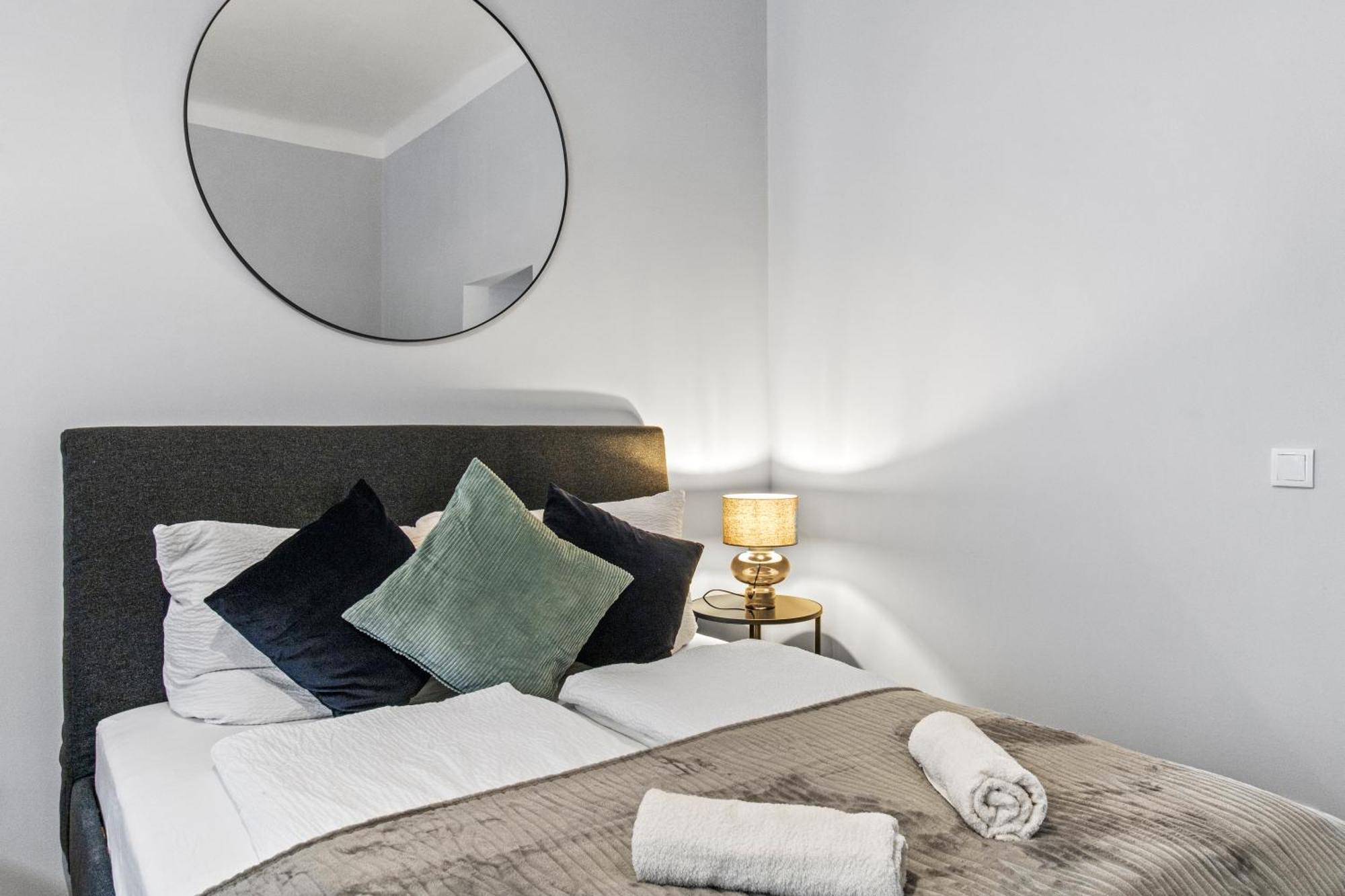 Balcony Apartment, 4 Min To U3 Zipperer Strasse เวียนนา ภายนอก รูปภาพ