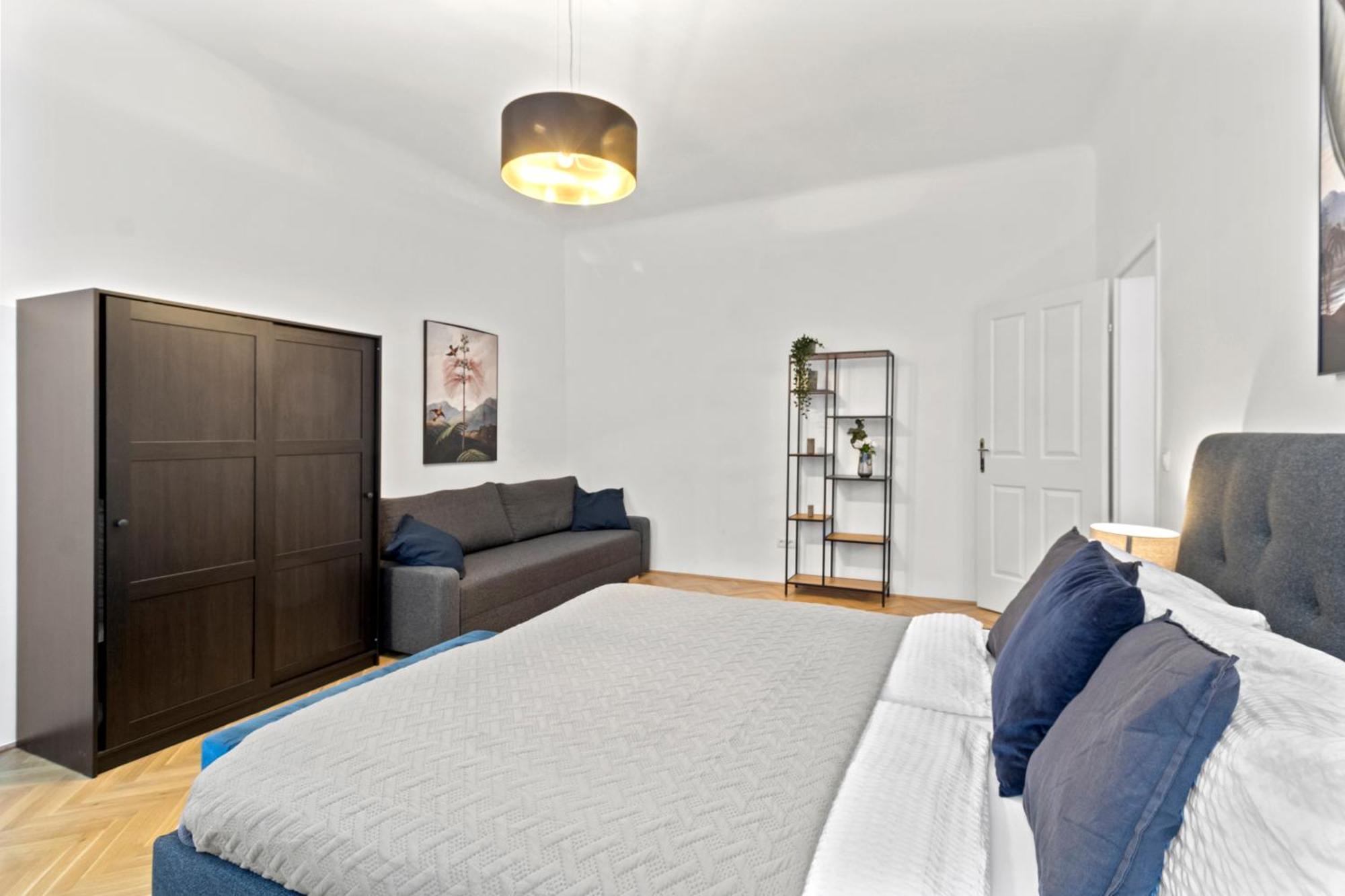Balcony Apartment, 4 Min To U3 Zipperer Strasse เวียนนา ภายนอก รูปภาพ